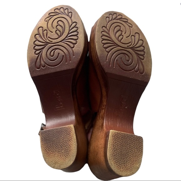 b.ø.c. by Born Sheila Clog Sandals - Picture 7 of 9